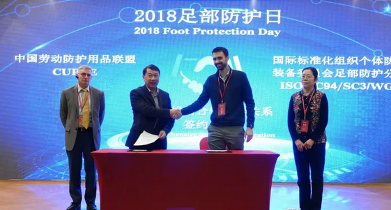 1544749607502180.png 111.png