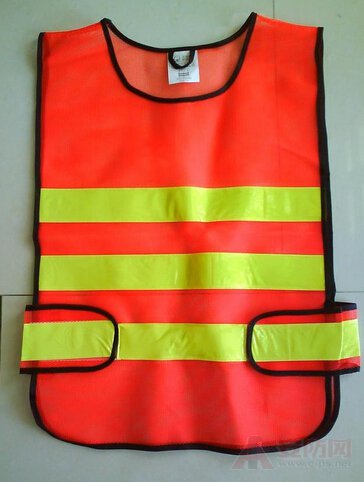 1484199159104003.jpg 18-150423112155P2.jpg