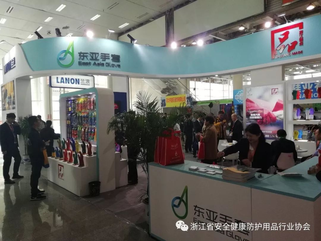 1542004222936328.jpg 640.jpg