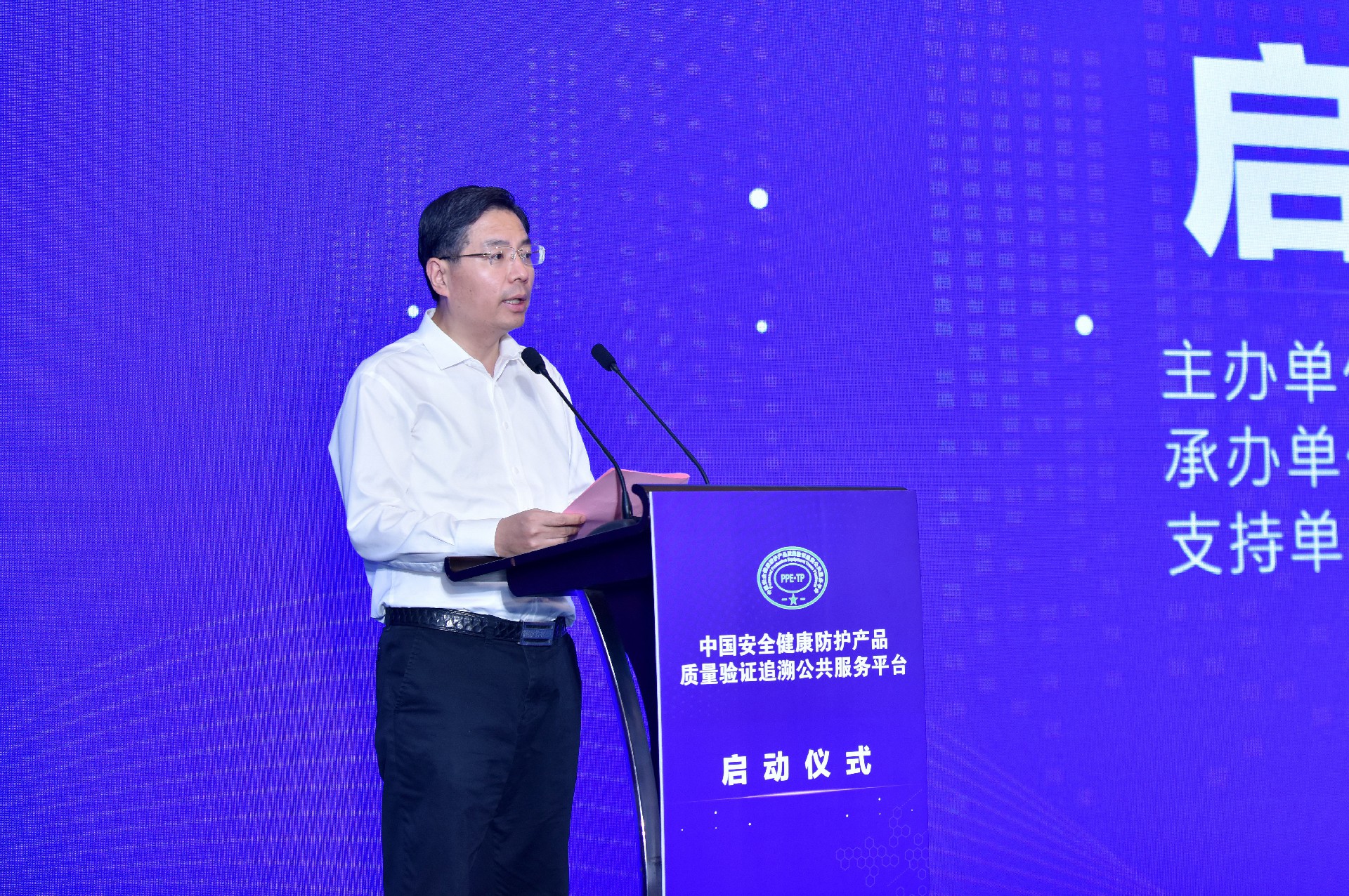 1632618944206635.jpg 1632618944206635.jpg